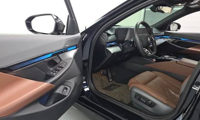 BMW 530i xDrive M Sport (G60) из Южной Кореи — фото 6 из 10