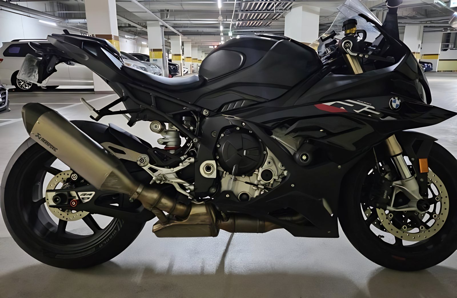 BMW S 1000 RR из Южной Кореи — фото 1 из 4