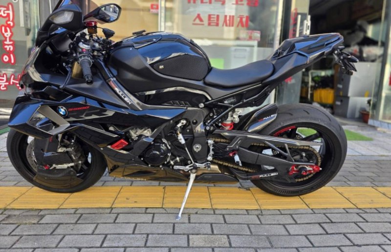 BMW S 1000 RR из Южной Кореи — фото 3 из 4