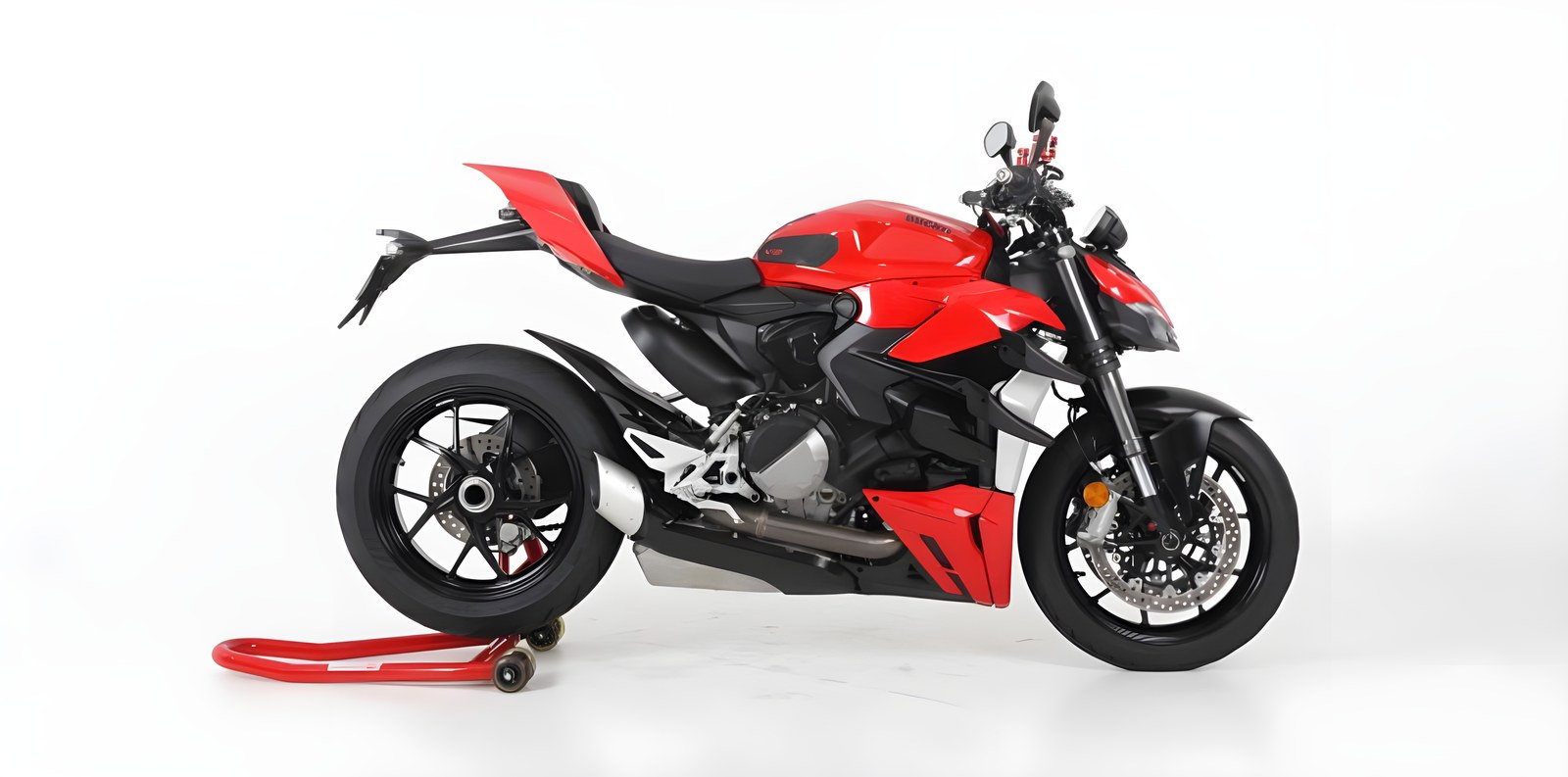 Ducati Streetfighter V2 из Южной Кореи — фото 1 из 4