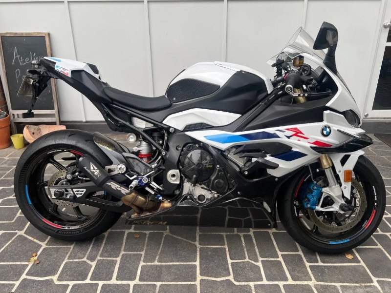 BMW S 1000 RR M из Южной Кореи — фото 2 из 4