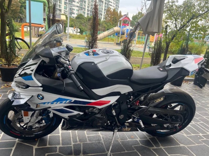BMW S 1000 RR M из Южной Кореи — фото 3 из 4