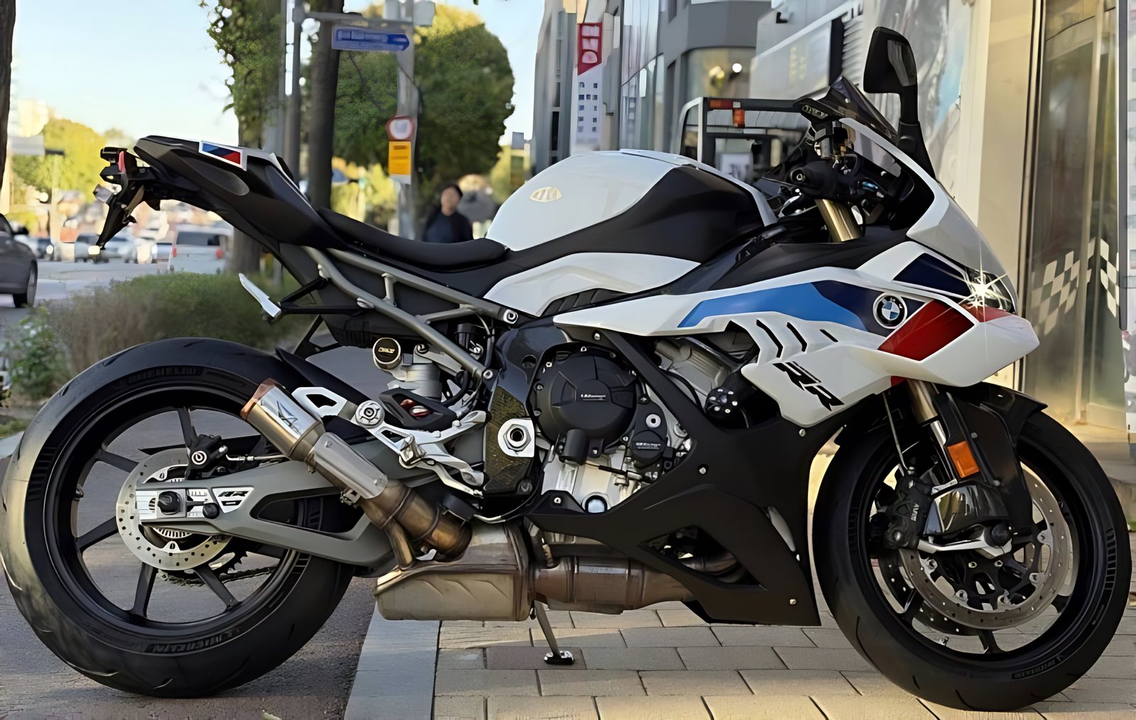 BMW S 1000 RR из Южной Кореи — фото 1 из 4