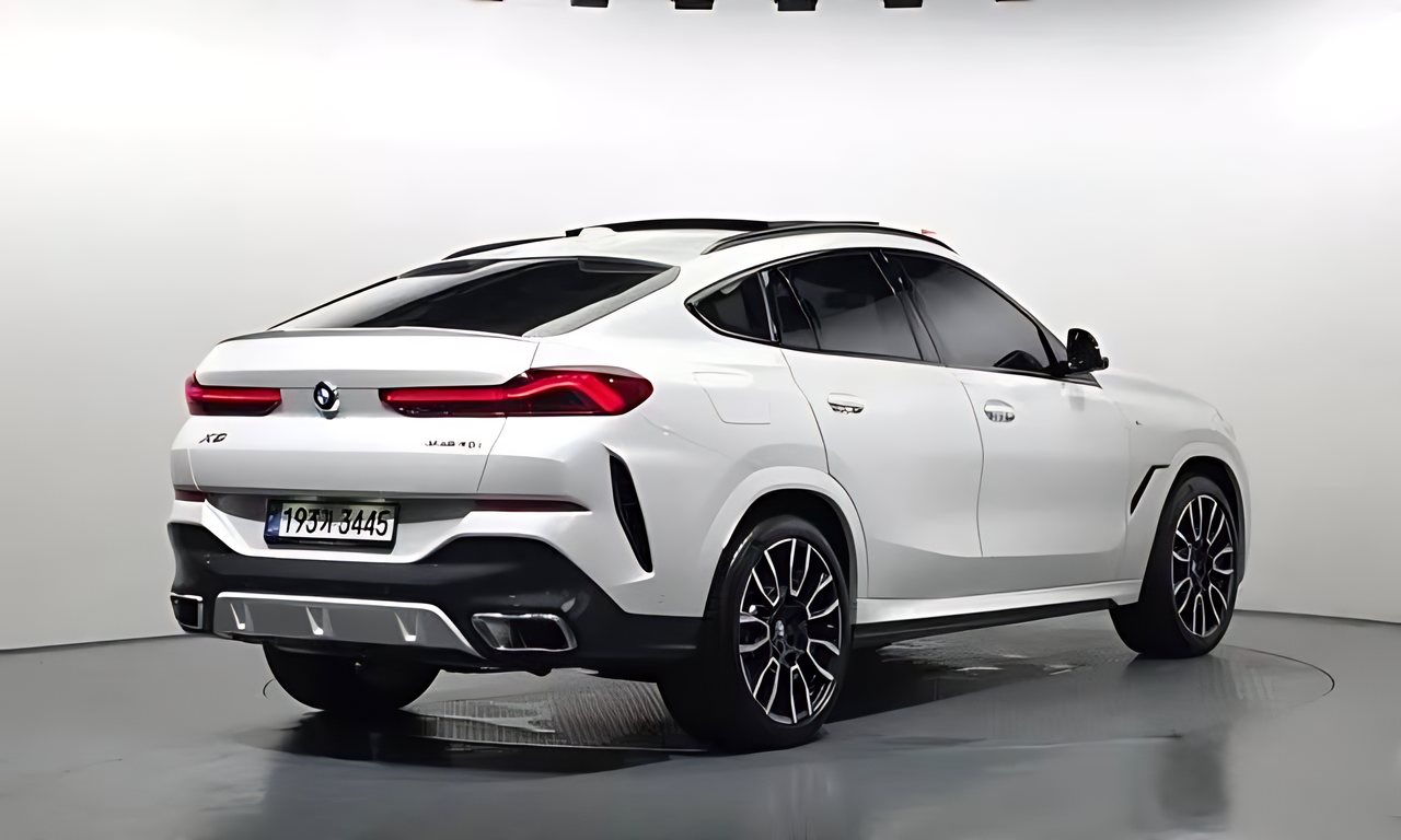 BMW X6 xDrive40i M Sport (G06) из Южной Кореи — фото 2 из 10