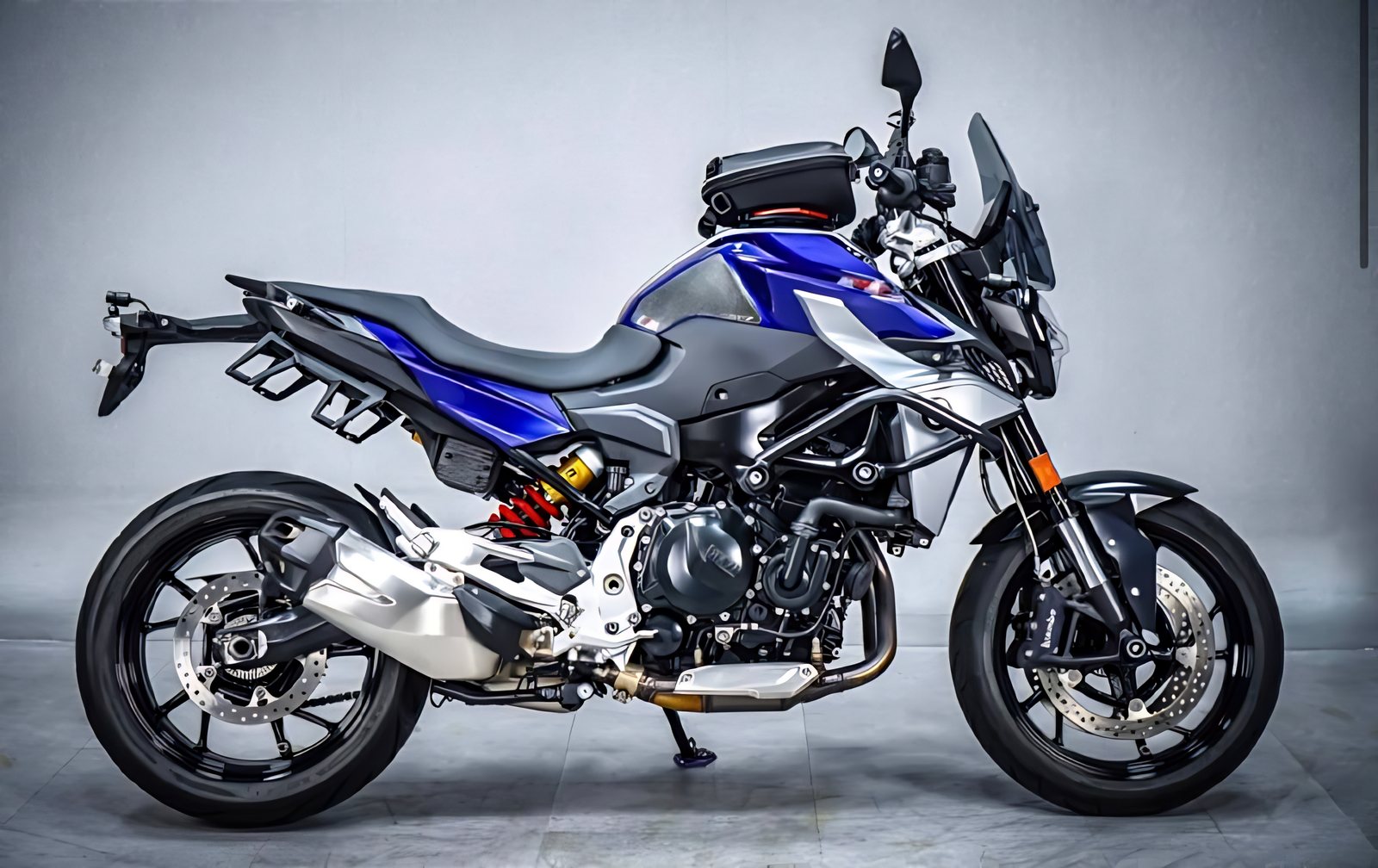 BMW F 900 R из Южной Кореи — фото 1 из 4