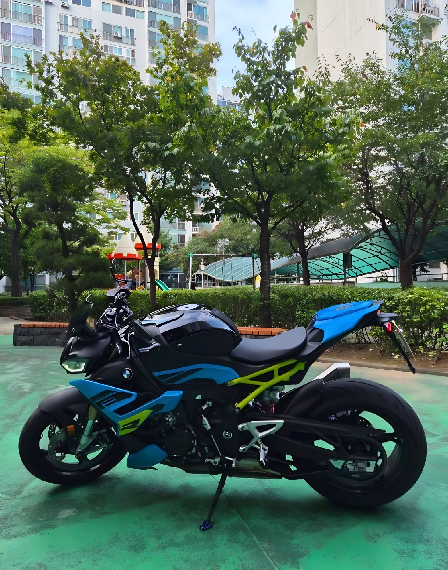 BMW S 1000 R из Южной Кореи — фото 1 из 4