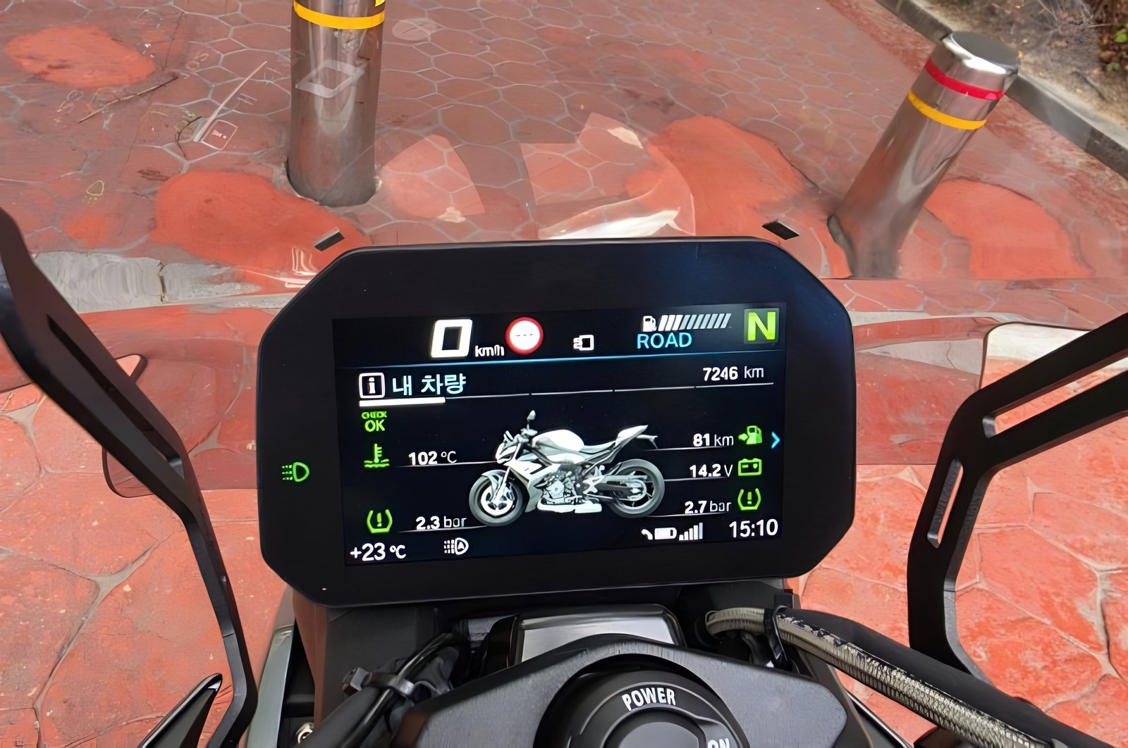BMW S 1000 R из Южной Кореи — фото 2 из 4