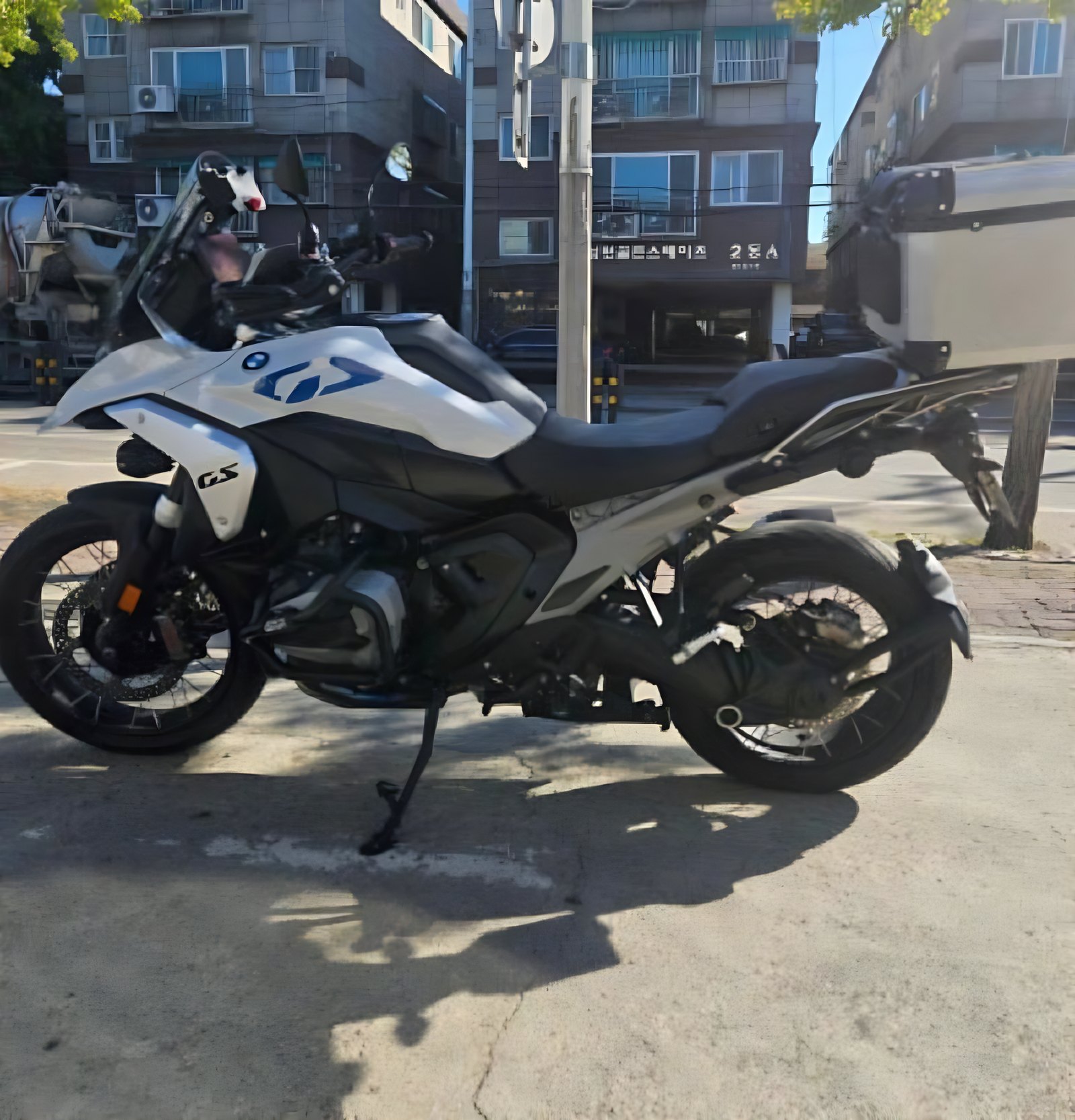 BMW R 1300 GS из Южной Кореи — фото 3 из 4