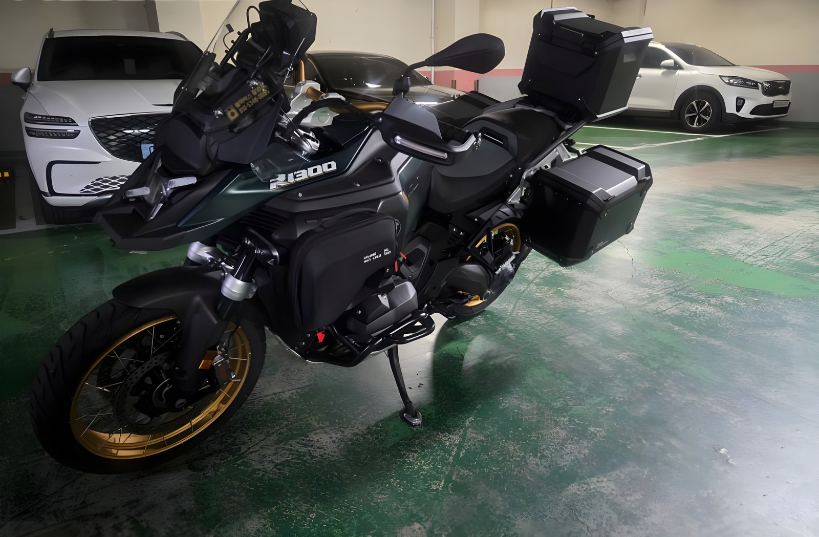 BMW R 1300 GS Adventure Option 719 из Южной Кореи — фото 3 из 4