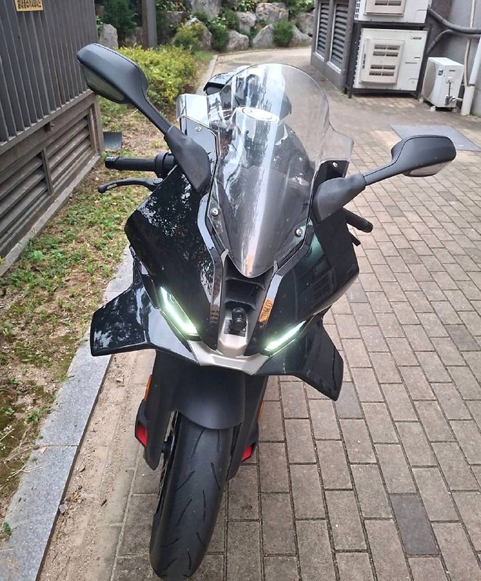 BMW S 1000 RR Race Package из Южной Кореи — фото 4 из 4