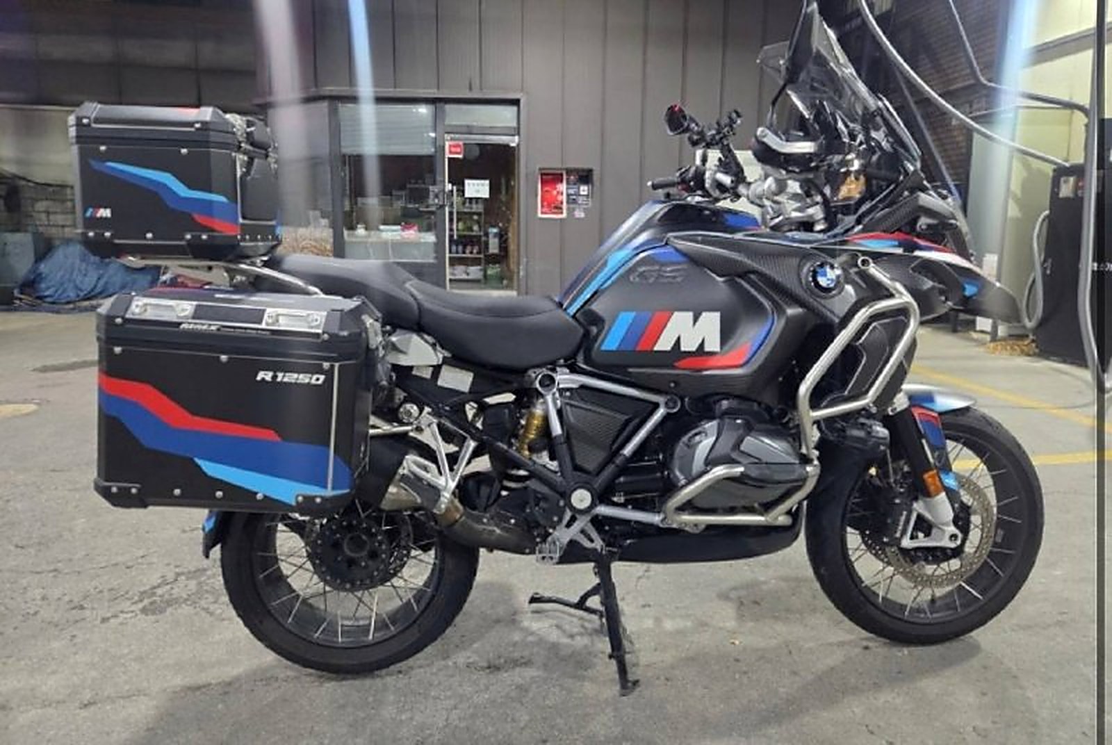 BMW R 1250 GS Adventure из Южной Кореи — фото 1 из 4
