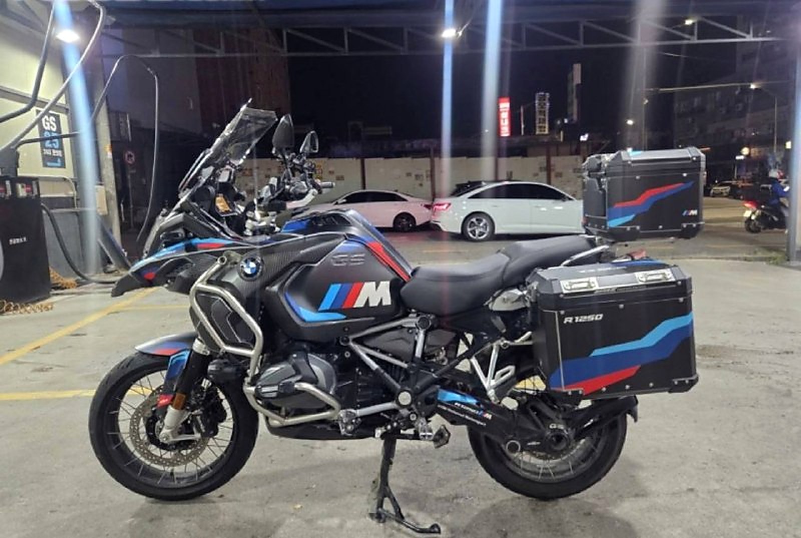 BMW R 1250 GS Adventure из Южной Кореи — фото 2 из 4