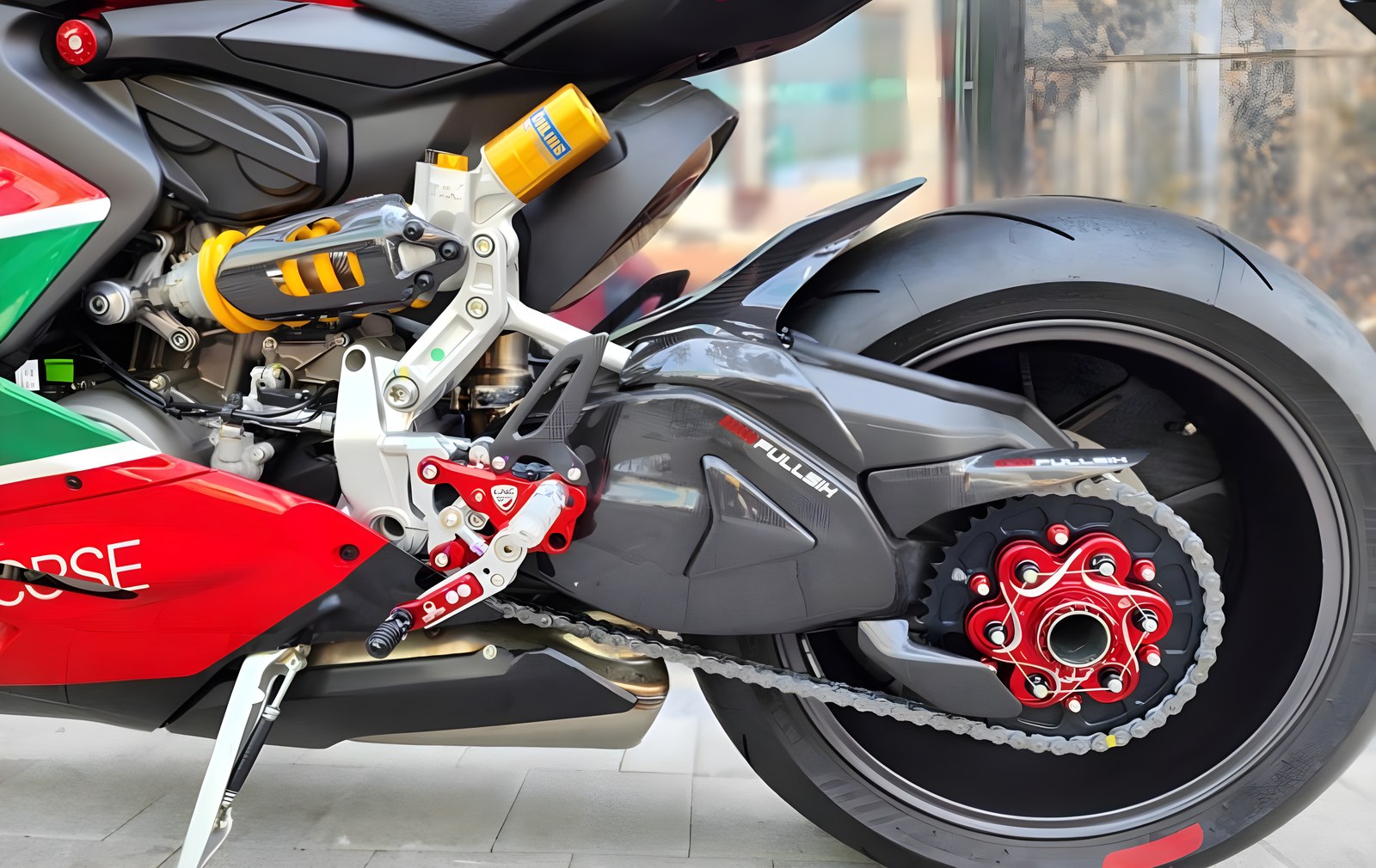 Ducati Panigale V2 Bayliss 1st Championship 20th Anniversary из Южной Кореи — фото 4 из 4