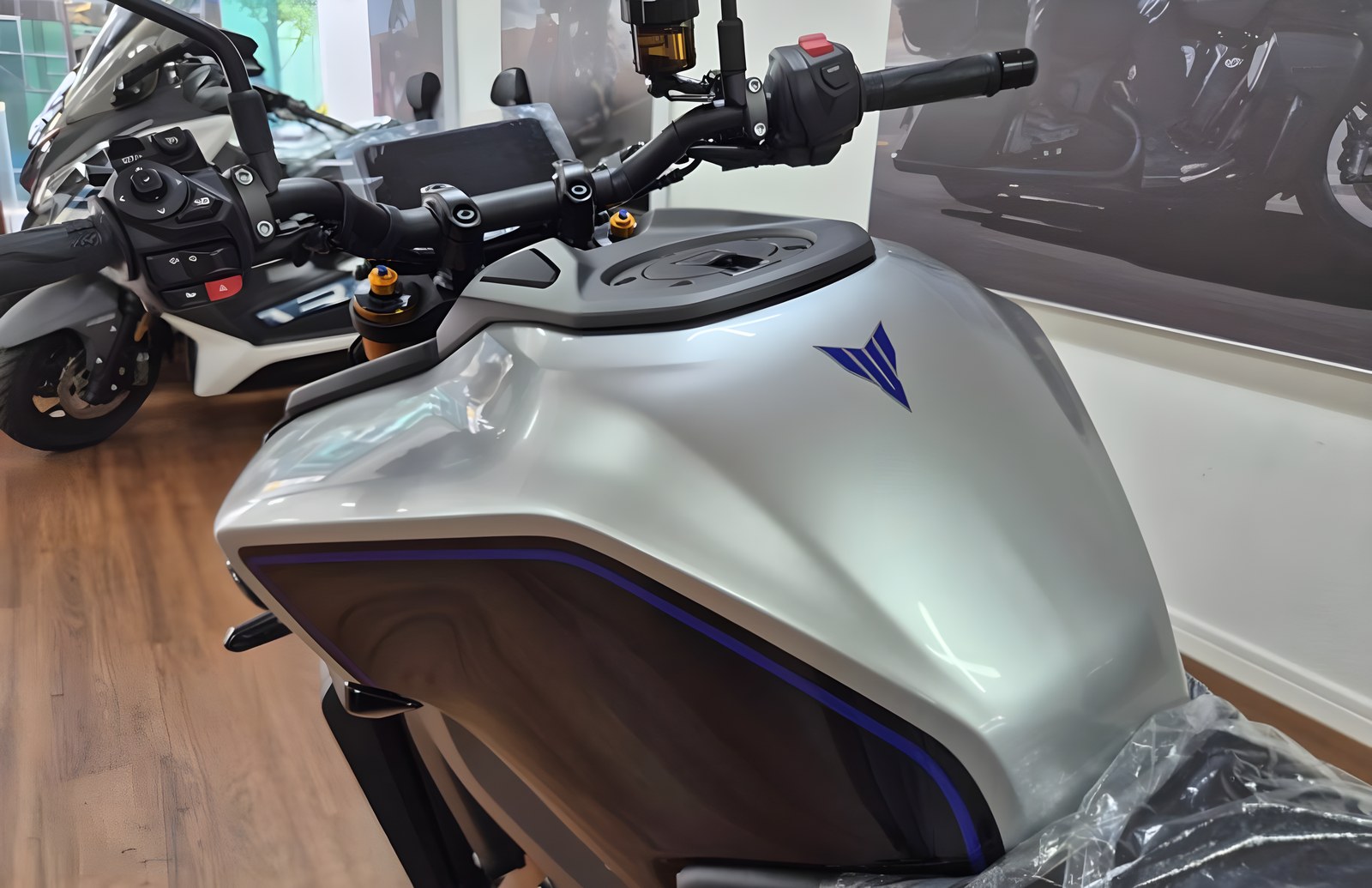 Yamaha MT-09 SP из Южной Кореи — фото 3 из 4
