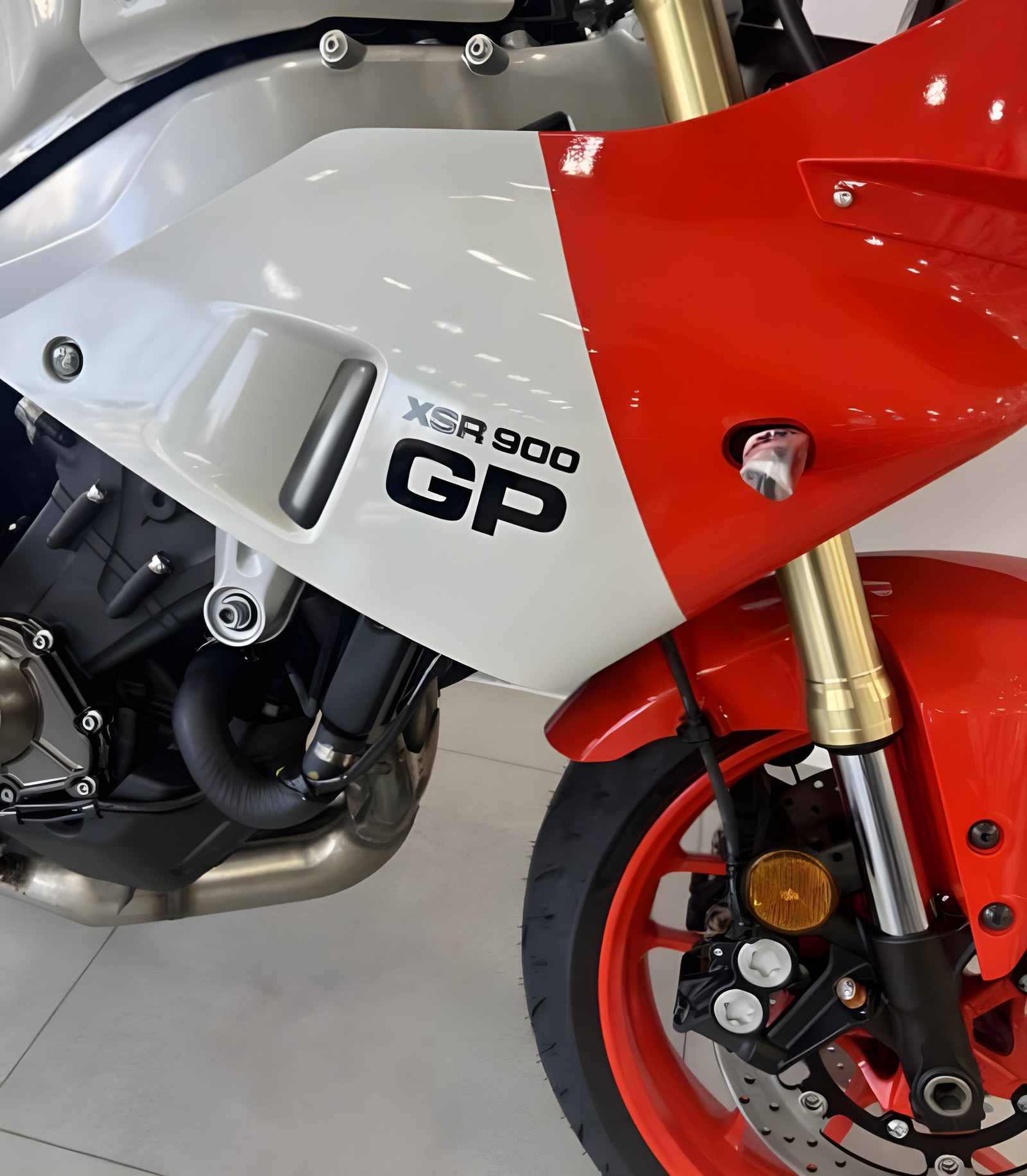 Yamaha MT-09 SP из Южной Кореи — фото 2 из 4