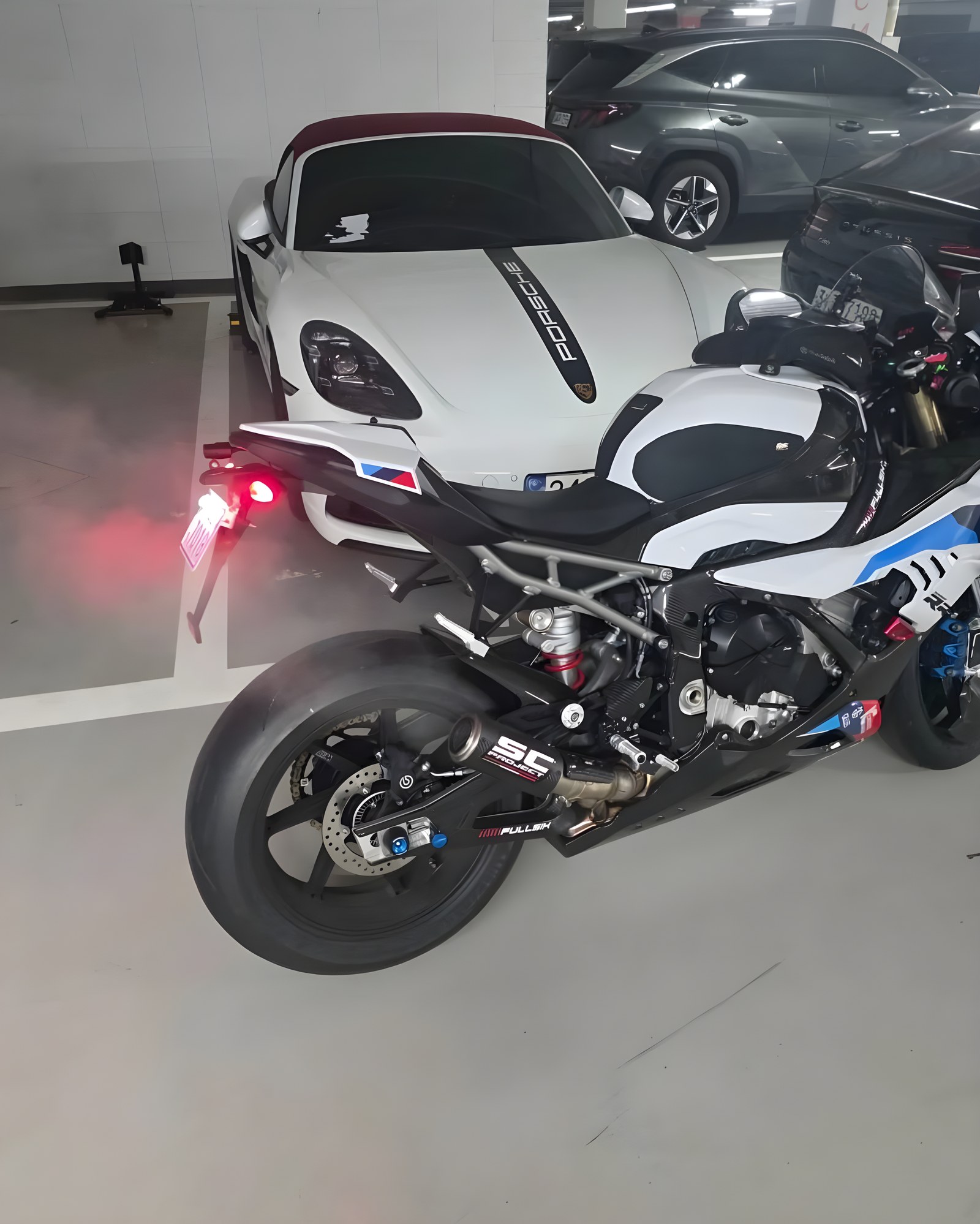 BMW S 1000 RR M Package из Южной Кореи — фото 4 из 4