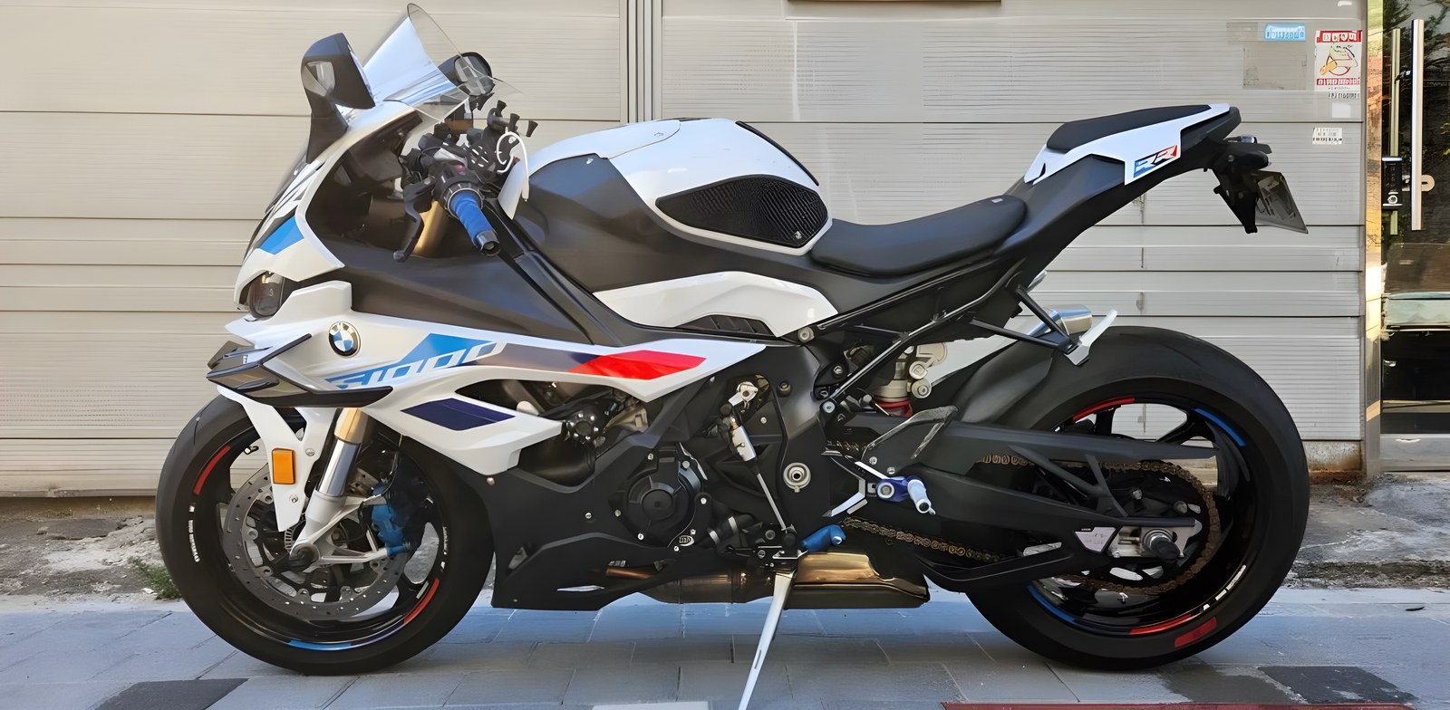 BMW S 1000 RR из Южной Кореи — фото 2 из 4