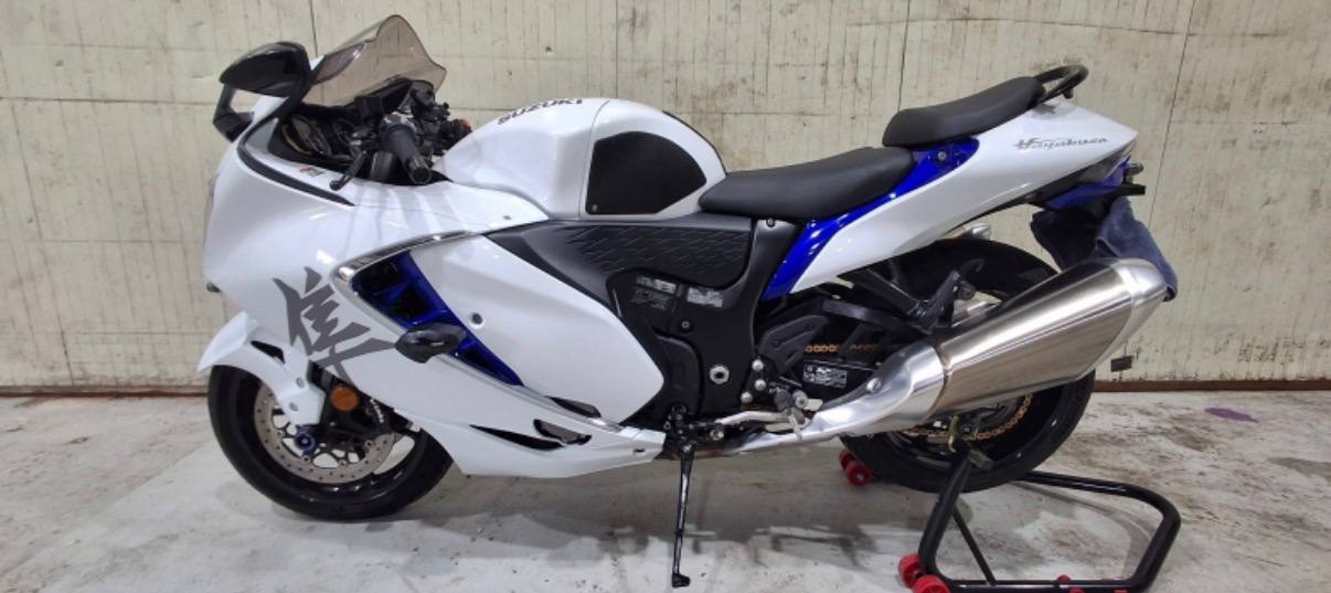 Suzuki Hayabusa GSX1300R из Южной Кореи — фото 3 из 4