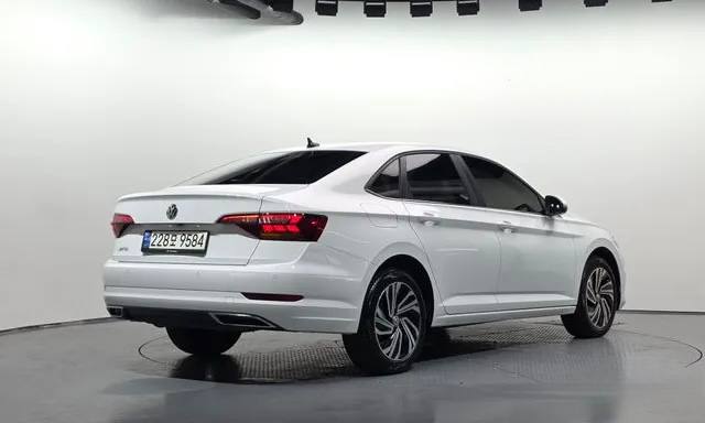 Volkswagen Jetta 1.4 TSI Premium из Южной Кореи — фото 2 из 10