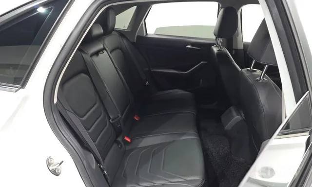 Volkswagen Jetta 1.4 TSI Premium из Южной Кореи — фото 8 из 10