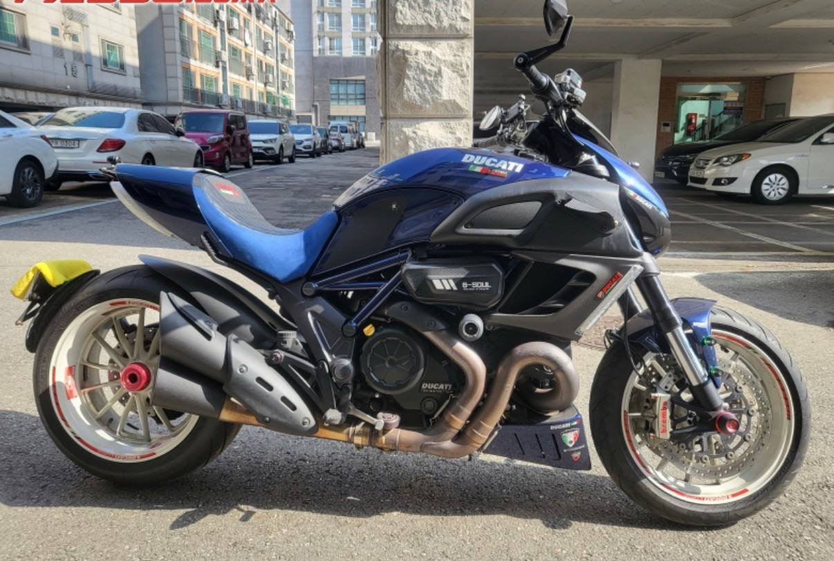 Ducati Diavel 1200 из Южной Кореи — фото 1 из 4