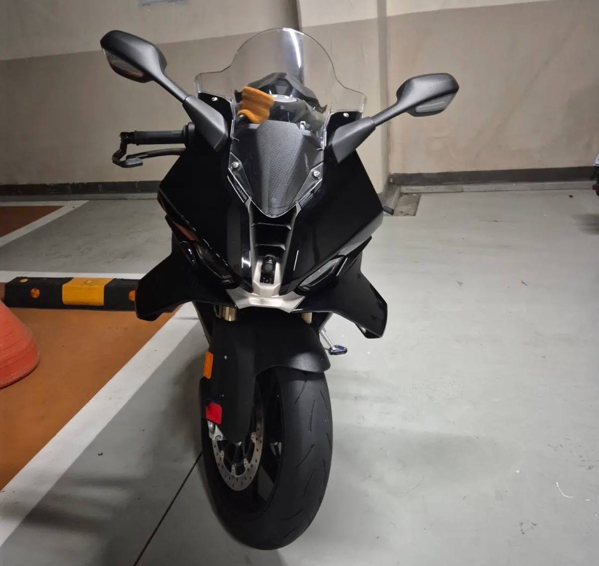 BMW S 1000 RR из Южной Кореи — фото 4 из 4